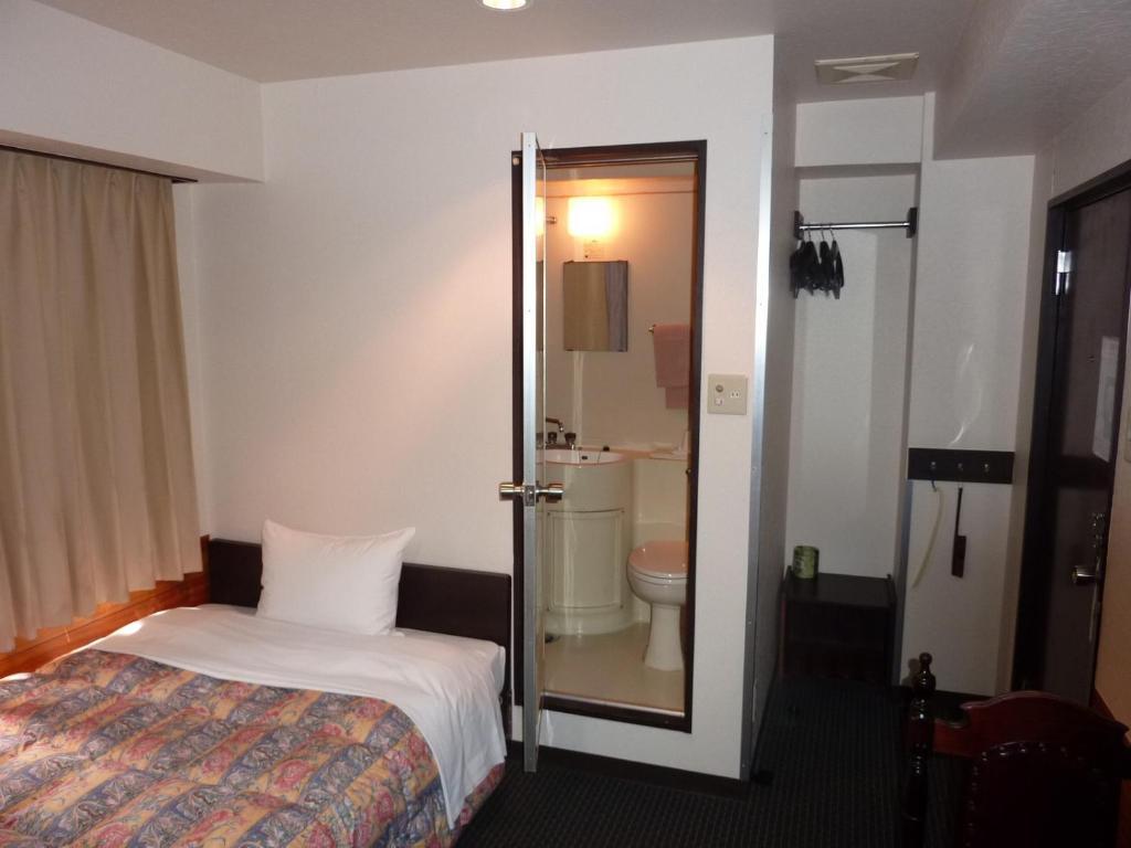 Otsuka City Hotel Tokyo Room photo